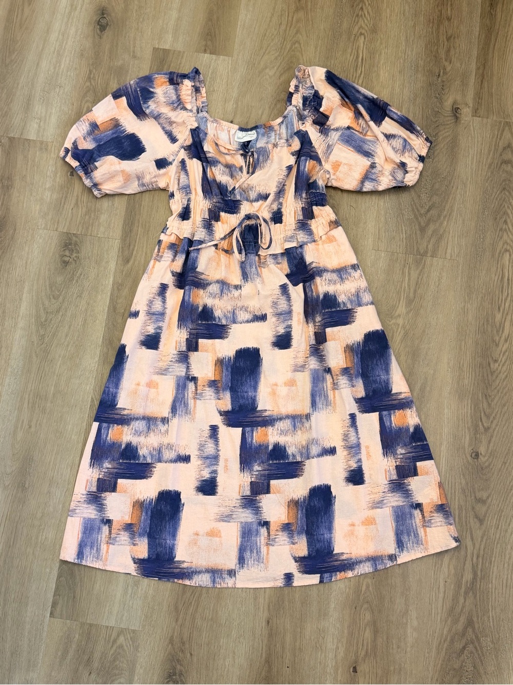 WomenUniversal Thread Abstract Print Puff Sleeve Dress & Pockets- Peach & Navy
